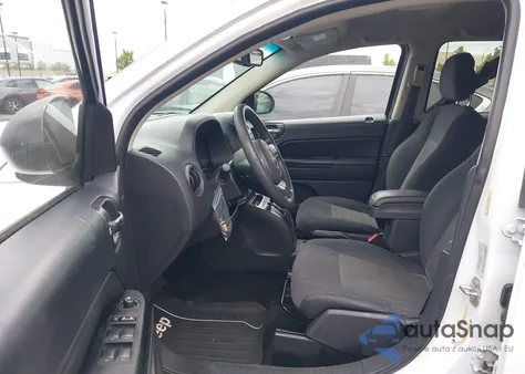 2016 Jeep Compass Sport from USA, damaged, VIN 1C4NJCBA0GD688840